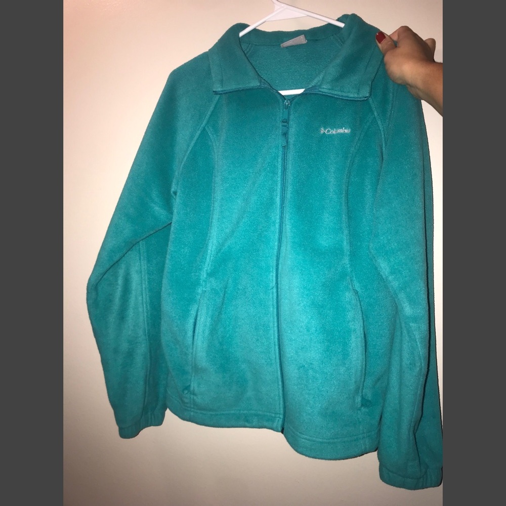 Columbia sweater